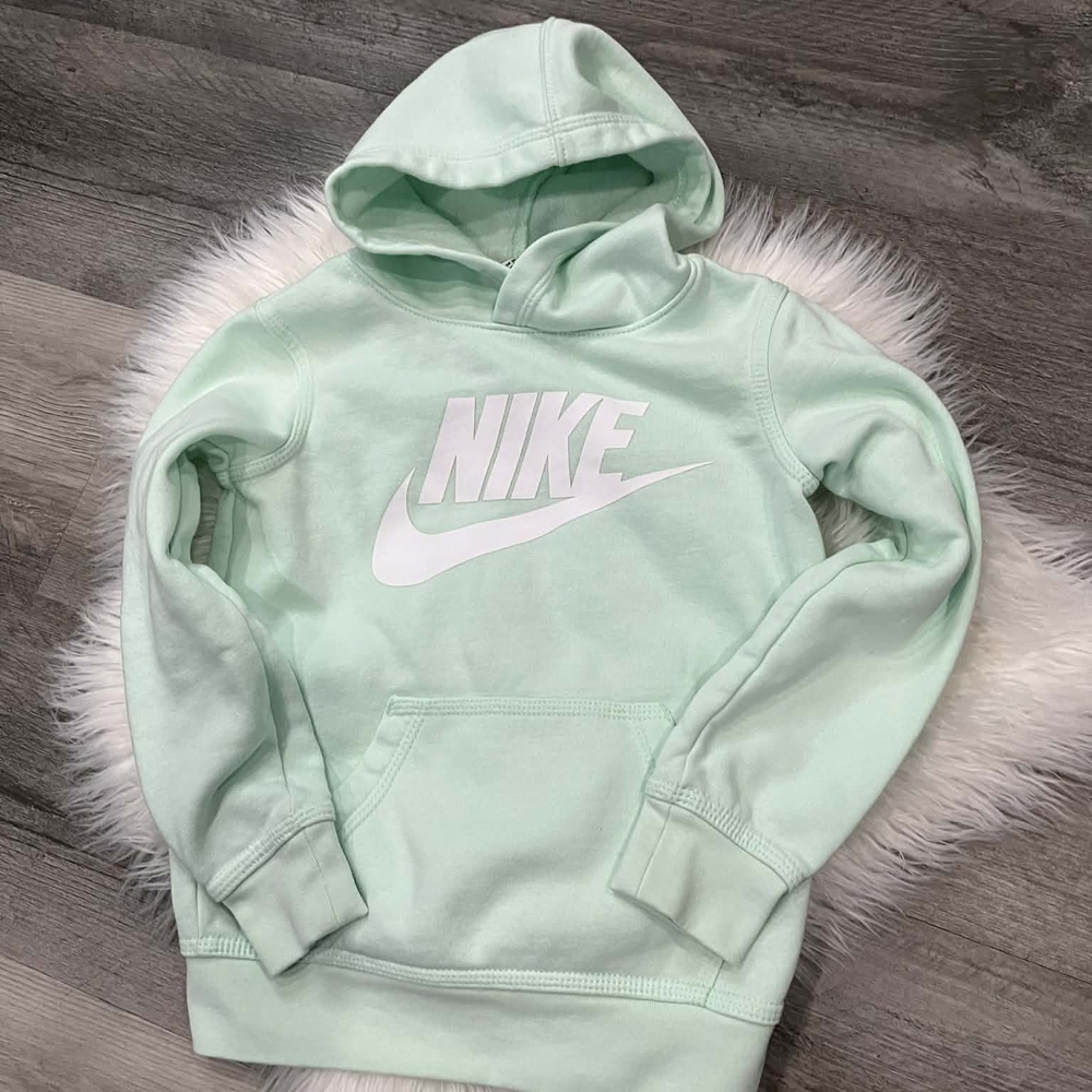 Nike Kids Light Green Hoodie Excelent Condition